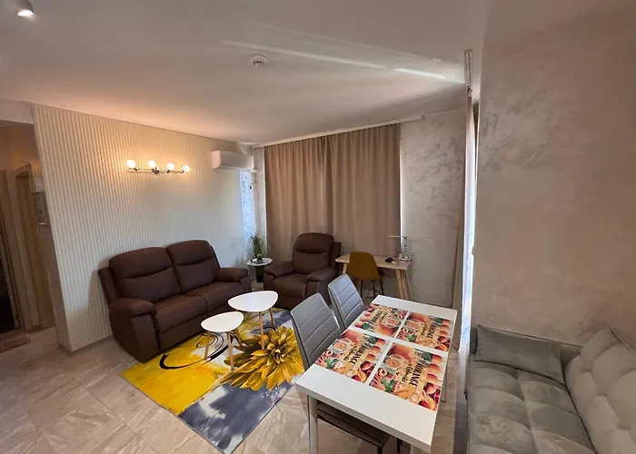 сарафово романс Апартамент