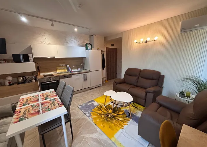 сарафово романс Апартамент